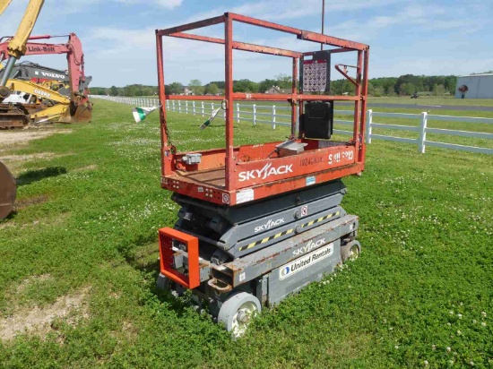 2014 Skyjack SJIII-3219 Scissor-type Manlift, s/n 22061200: Meter Shows 286