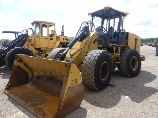 2007 Cat 924G Rubber-tired Loader, s/n DDA03723: Canopy, GP Bkt., Meter Sho