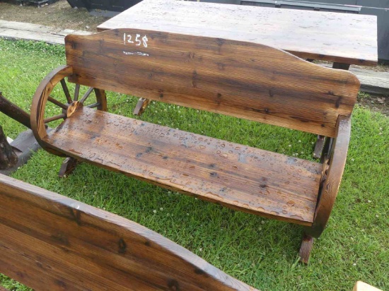 Wagen Wheel Bench