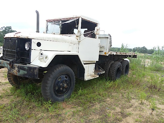 Deuce.5 Truck, 6 Wheel Drive, Runs & Drives, 2.5