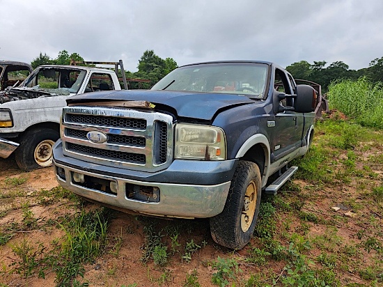 2006 Ford F250 Pickup, s/n 1FTSX21P46EA28018: Blue