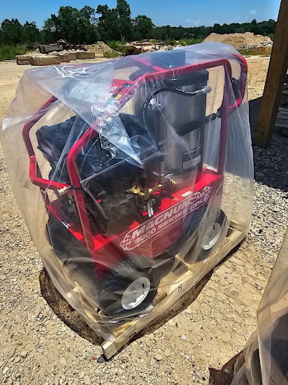 2024 Magnum 4000GOLD Hot Water Pressure Washer, 15hp