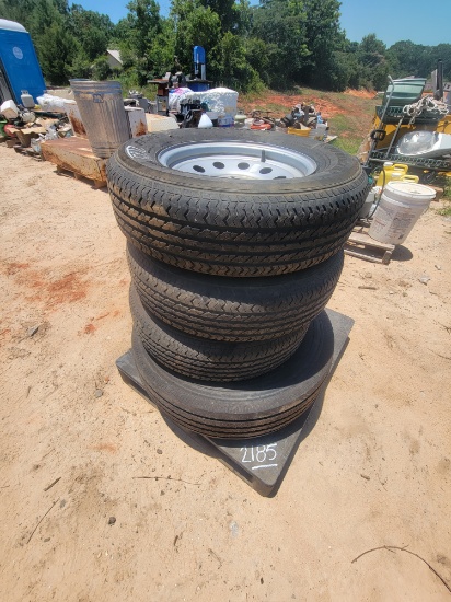 (4) Tires (3) ST 2005/75P15