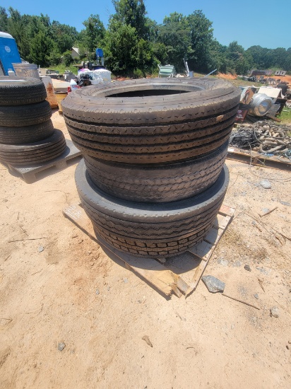 (4) TIRES (2) 255/17R225 (2) Unknown