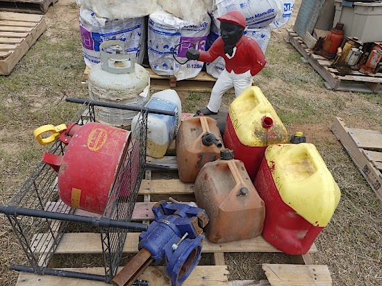 Bolts, Insulation, 5 gallon Buckets