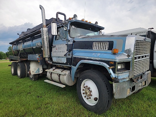1985 Ford LTL9000 Septic Pump Truck, s/n 1FDZA90XXFVA42639: Cat Eng., 8LL,