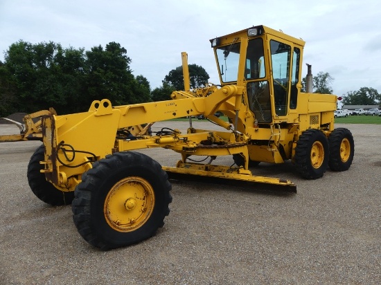 Champion 710A Motor Grader, s/n 157-553-18942-88: Cab, Tip Control, No Brak