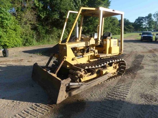 Komatsu D20P Dozer, s/n 50323: 4-post Canopy, 6-way Blade, Pyramid Tracks,