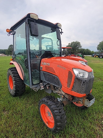 Kubota B3350HSD MFWD Tractor, s/n 70753: C/A, Hydrostatic, Drawbar, Lift Ar