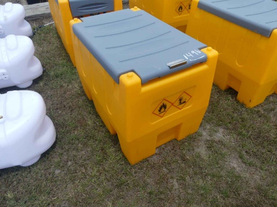 Rectangular Fuel Tank w/ Pump & Hose