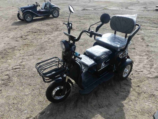New Spirit Electric 3-wheeler (No Title): 48V, Charger, Black, No Batteries