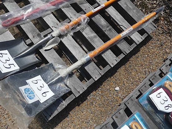 Rhino Rugged Square-pt Shovel