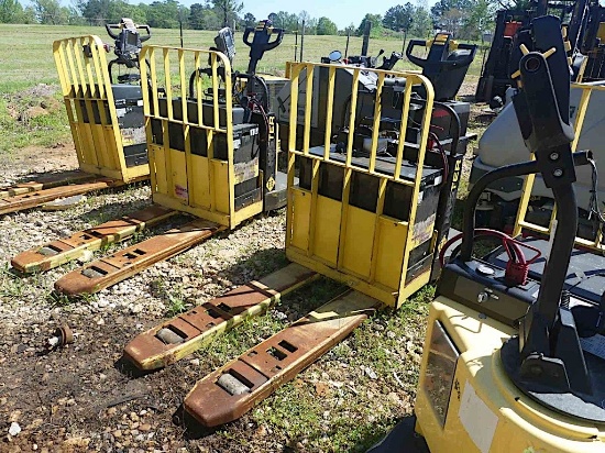 Hyster B60XT Pallet Jack, s/n B199H06392W (Warehouse Storm Damaged): Electr