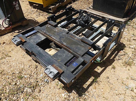 Forklift Mast w/ Mettler Toledo VFS220 Scale System, s/n B407306745 (Wareho