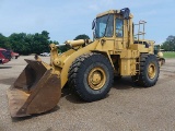 Cat 966D Rubber-tired Loader, s/n 99Y03435: Encl. Cab, GP Bkt., 26.5x25 Tir