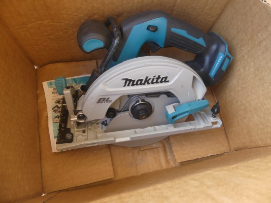 Makita 6 1/2" Circular Saw: No Battery