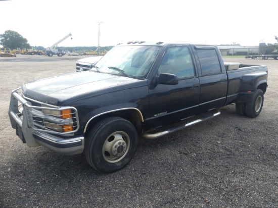 1999 Chevy 3500 Truck, s/n 1GCHC33J2XF086497: Crew Cab, 454 Gas Eng., Auto,