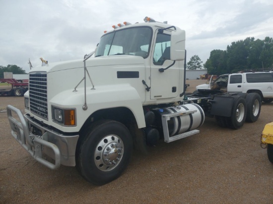 2020 Mack PI64T Truck Tractor, s/n 1M1PN3GY1LM005931: T/A, Day Cab, Mack MP