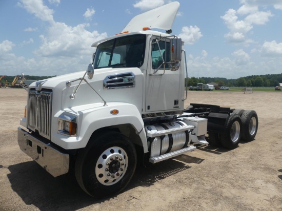 2017 Western Star 4700SF Truck Tractor, s/n 5KJJAVDVXHPHR6155: T/A, Day Cab