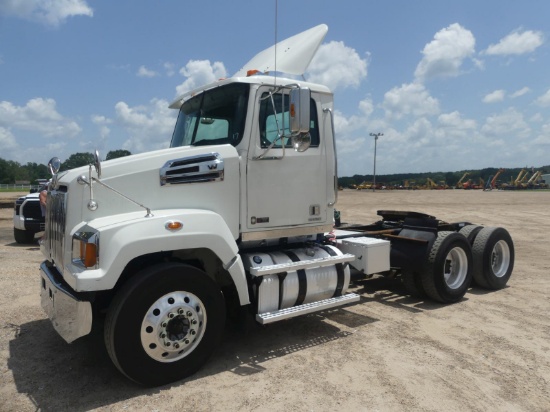 2017 Western Star 4700SF Truck Tractor, s/n 5KJJAVDV1HPJF6683: T/A, Day Cab