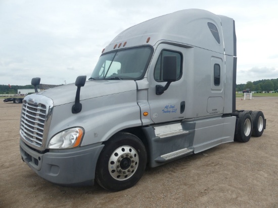2014 Freightliner Cascadia Truck Tractor, s/n 1FUJGLD57ELFK7655: T/A, Sleep