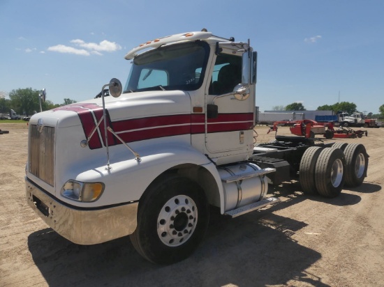 2006 International 9200i Truck Tractor, s/n 2HSCESBR56C266256: T/A, Day Cab