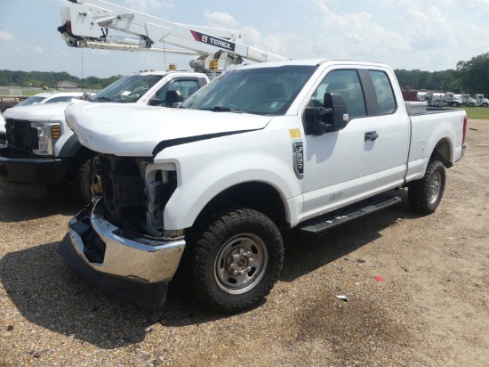 2017 Ford F250 4WD Pickup, s/n 1FT7X2B66HEB59286 (Inoperable): Ext. Cab, 6.