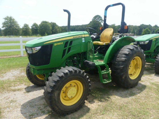 2021 John Deere 5045E MFWD Tractor, s/n 1PY5045EHMM116055: Rollbar, Lift Ar