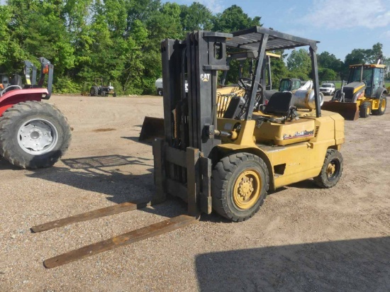 Cat GPL40 Forklift, s/n 2CM00048: Canopy, LP Gas