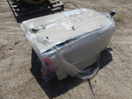Pallet containing Fuel Tank