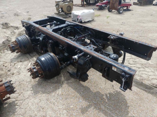 Airliner Rear Pull Axle Cutoff