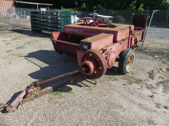 Massey Ferguson 12 Square Baler, s/n 996535398