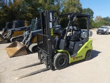 Clark 25L Forklift, s/n 5232L144612030: LP Gas, Meter Shows 183 hrs