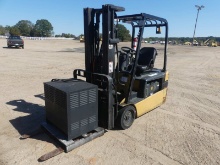 2006 Cat E3500 Forklift, s/n ETB1400073: Electric, Meter Shows 1053 hrs (Ut