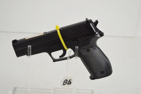 BB Gun -Sig Sauer P22.6 Pistol "like New-extra Clip" 2012 To Present