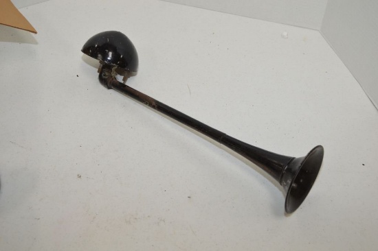 1935-1939 Chevy Trumpet Horn (pulled Wire)