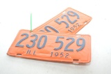 Pair License Plate-illinois 1952
