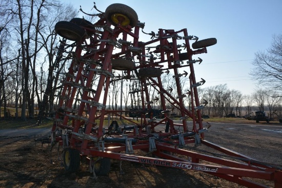 Wilrich Field Cultivator, 48 Ft Tri-fold