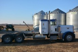 1993 Peterbilt 379 Extended Hood; Flattop 36” Bunk; Dual Fuel Tanks; Air Ri