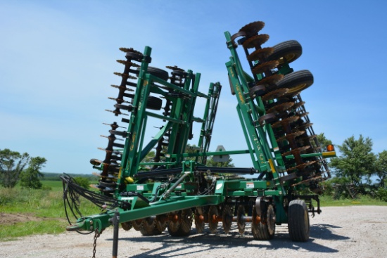 Great Plains Turbo Till, 30’, Rolling Basket, 19” Front Blades, 19.5” Rear