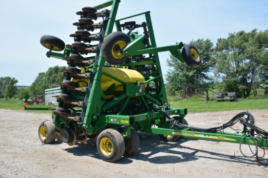2007 John Deere 1990ccs Air Seeder, 35’, 28 Rows On 15” Spacing, Standard W