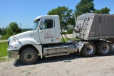 2004 Freightliner Semi, Day Cab, Meritor Transmission, Air Bag Suspension,