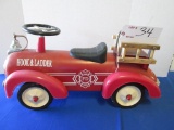 Classic Cruiser Fire Chief No. 891 Riding Toy