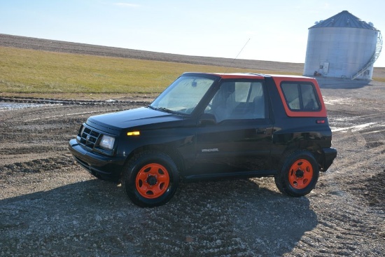 1996 Geo Tracker, 4x4, 5 spd, Removable Hard Top, Good Paint & Tires, 121,364 miles