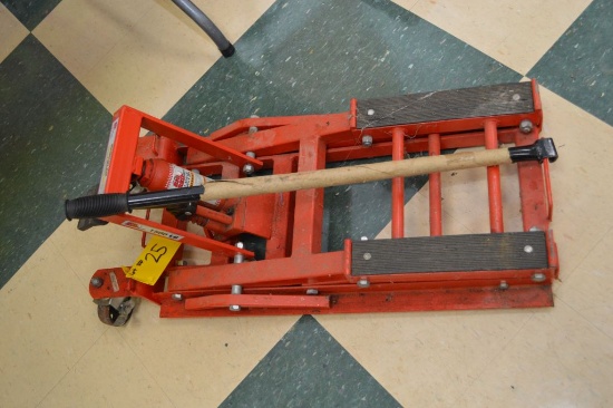 1500 lb Big Red Motorcycle Jack