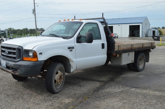 2003 Ford F450 Dualed Flatbed Truck, 187,719 miles, 2 WD, 4 spd Overdrive,