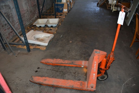 16-3000 lb Capacity Pallet Jack