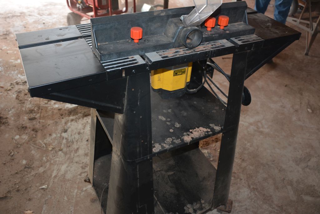 Magna industrial router table outlet