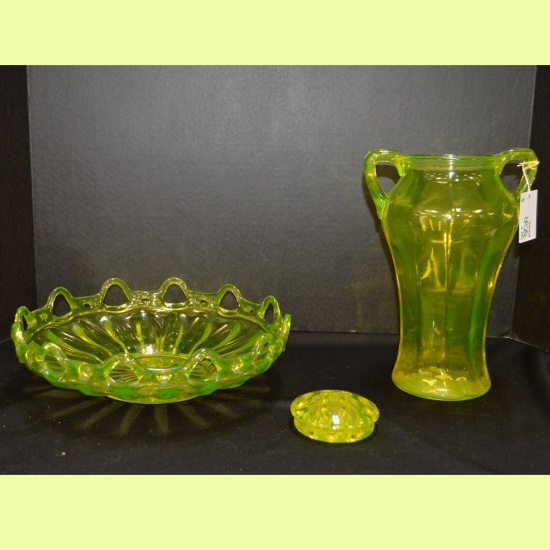 1000+ PIECES OF BEAUTIFUL FENTON & IMPERIAL GLASS