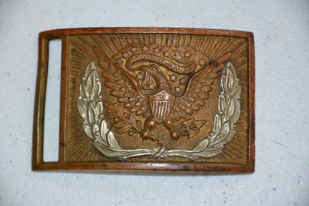 e pluribus unum belt buckle